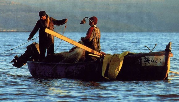 Pescatori a rischio da Latina a Formia, tutelare i posti di lavoro. Pescatori a rischio da Latina a Formia, tutelare i posti di lavoro.